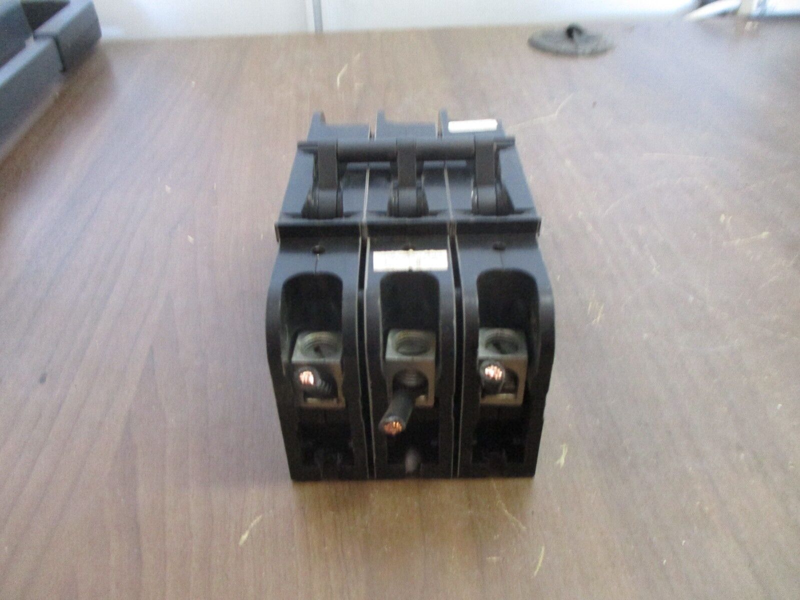 Heinemann Circuit Breaker 473593B-30 80A 480V 3P Used