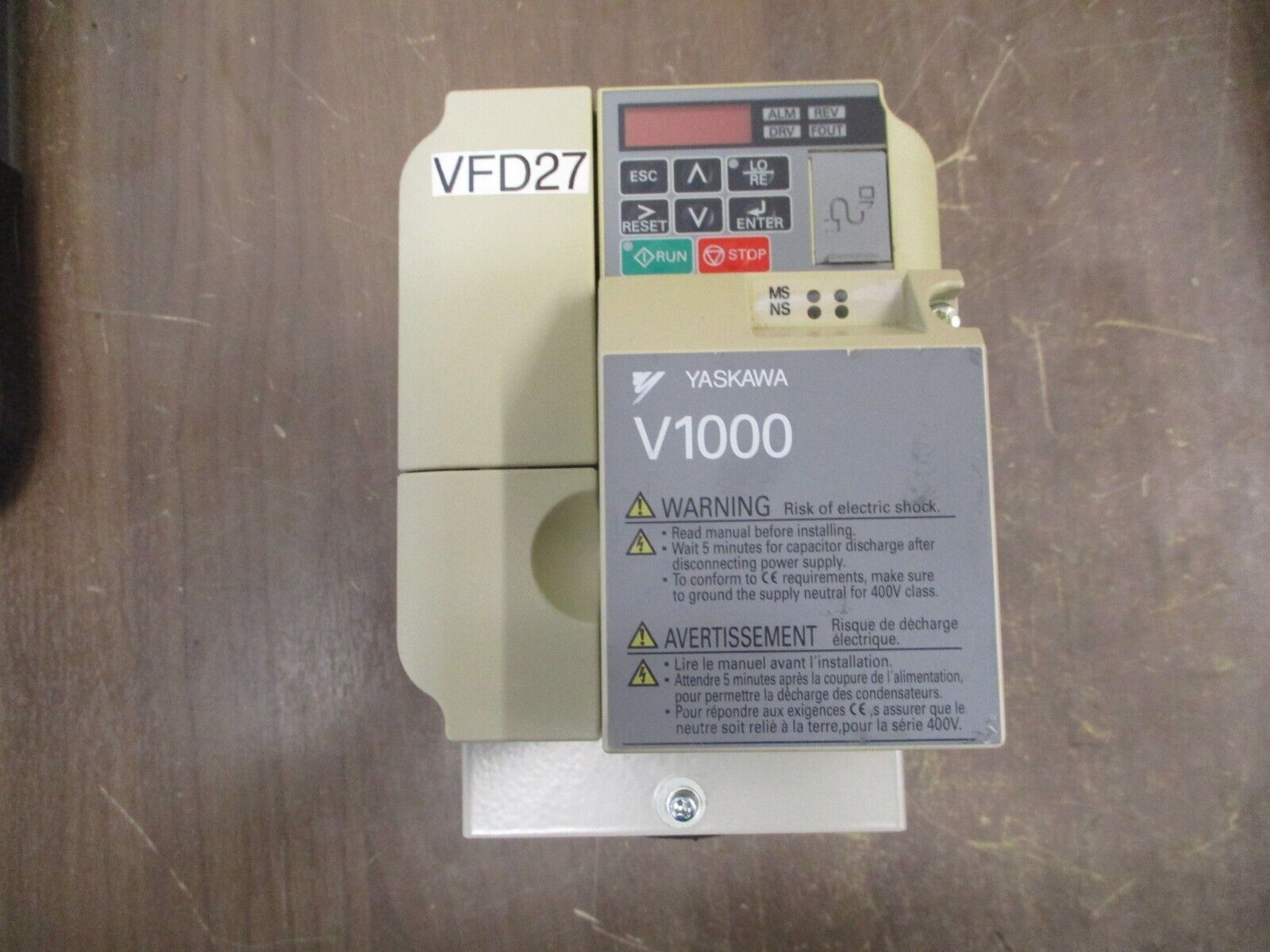 Yaskawa V1000 AC Drive CIMR-VU4A0004FAA Rev. C 1HP w/ Keypad Used