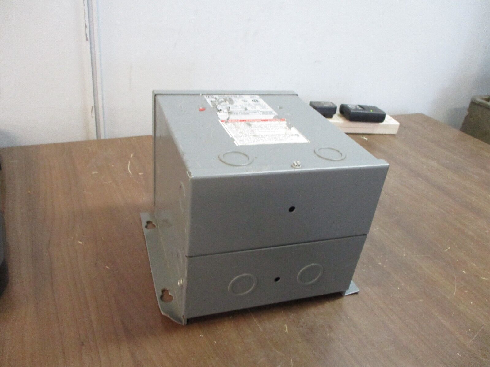 Square D Transformer 1.5S43F 1.5kVA Pri: 240/480V Sec: 120/240V 60Hz 1Ph Used