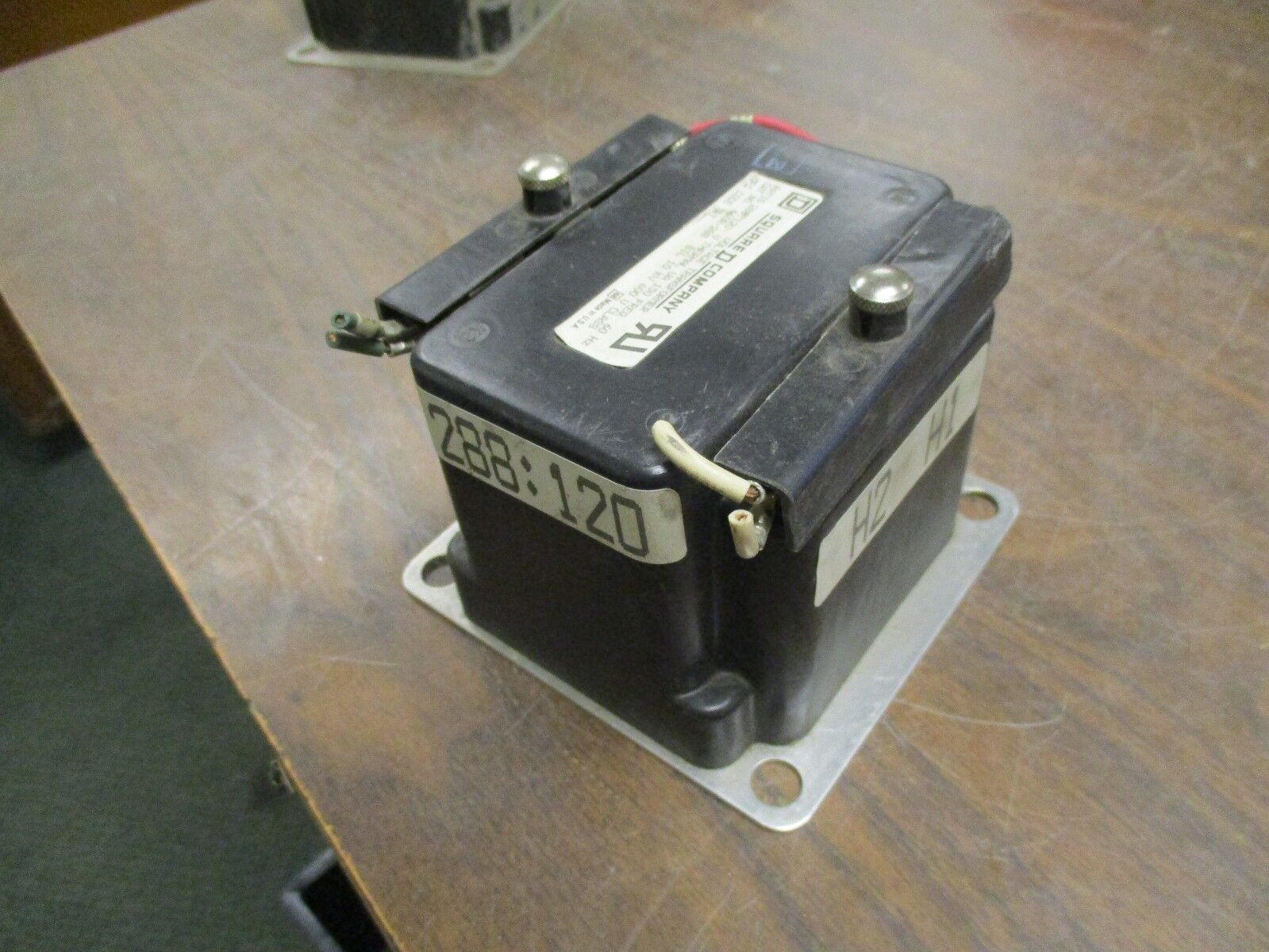 Square D Voltage Transformer 460R-288 288:120 Ratio 150VA 60Hz Used