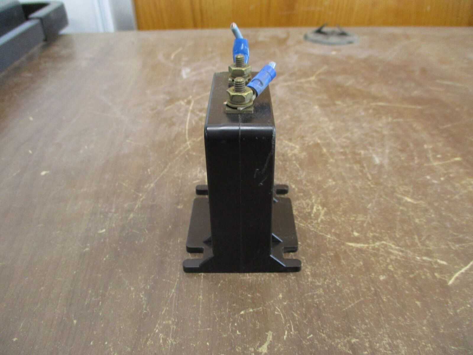 Load Controls Toroid Transformer Model 30A Used