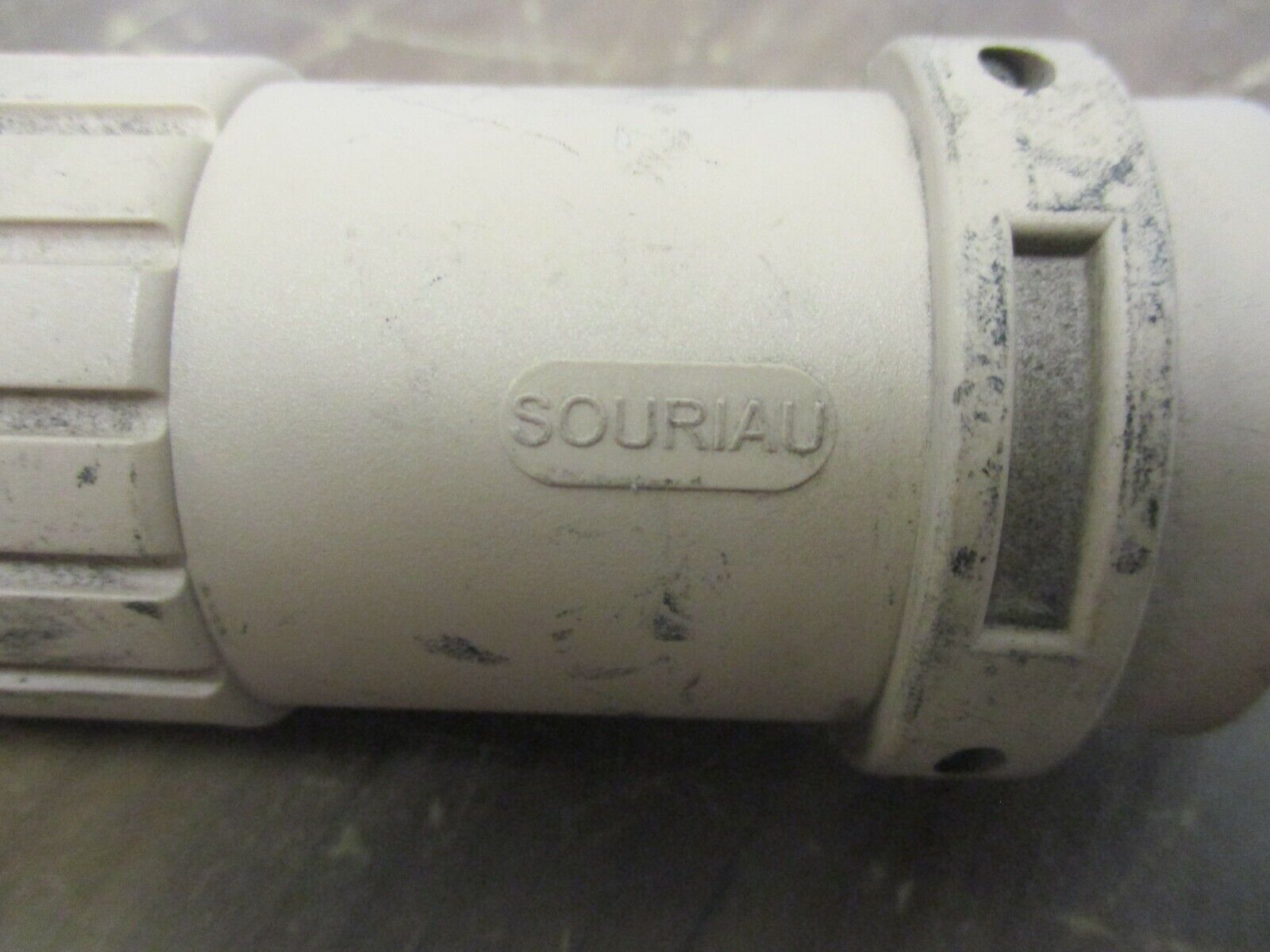 SOURIAU UTP Series Power Signal Connector 24-7 (7 x #8 Pins) (2 x #16 Pins) Used