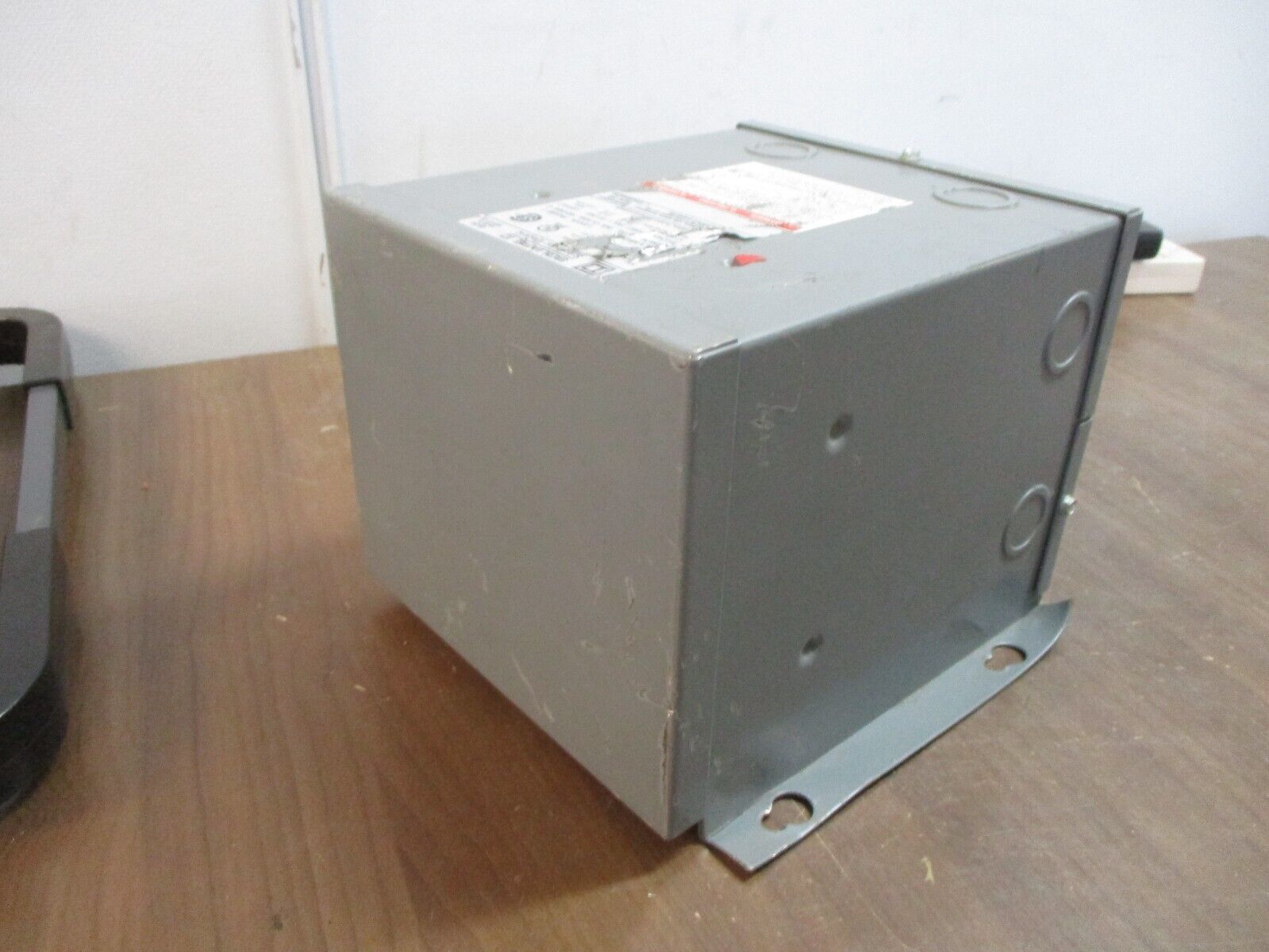 Square D Transformer 1.5S43F 1.5kVA Pri: 240/480V Sec: 120/240V 60Hz 1Ph Used