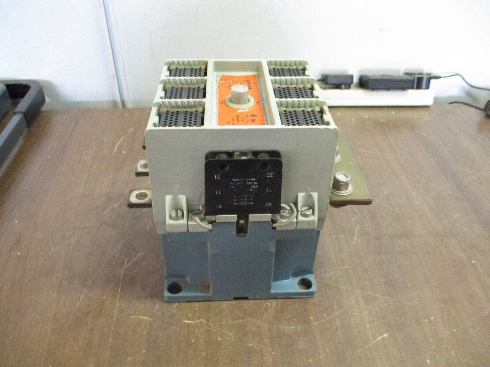 Asea Size 5 Contactor EG 315-1 270A 600V 110-120V Coil Used