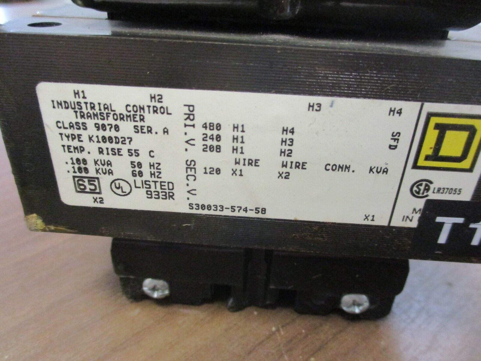 Square D Control Transformer 9070 K100D27 0.100kVA Pri: 208/240/480V Sec: 120V