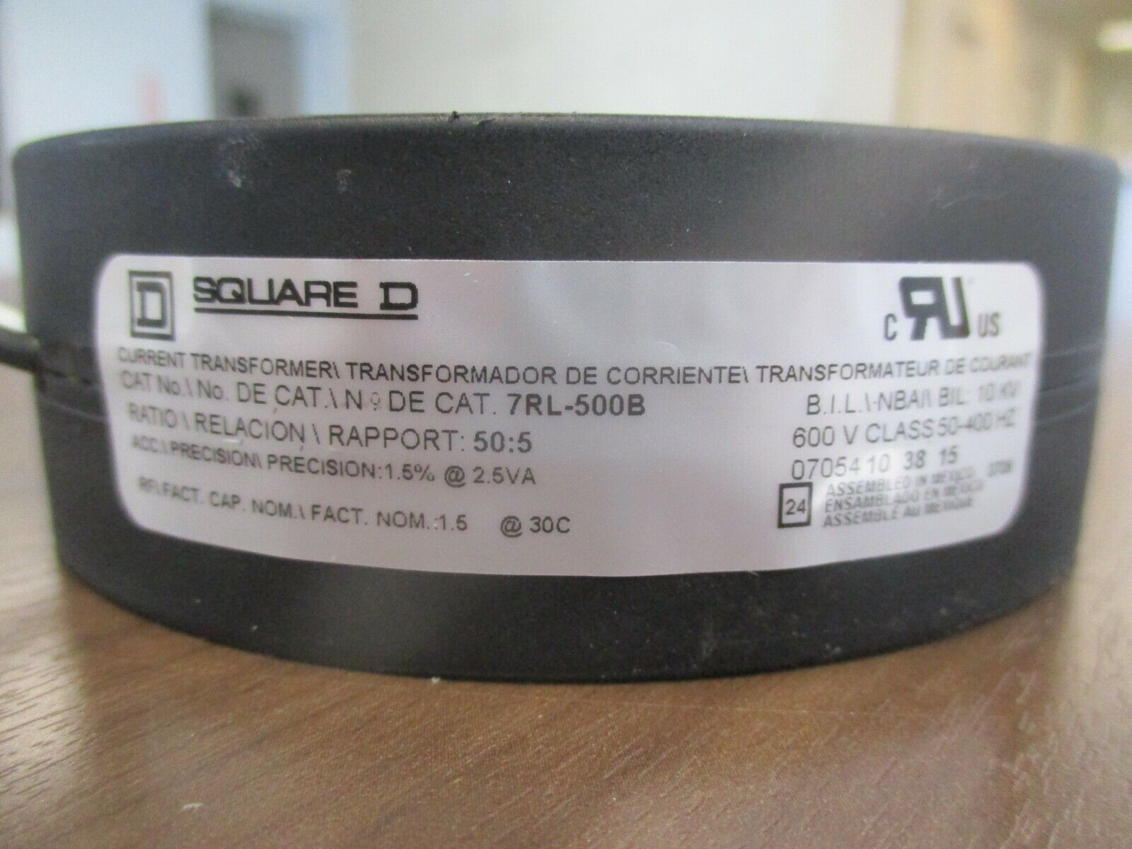 Square D Current Transformer 7RL-500B Ratio 55:5A 600V 50-400Hz 10KV BIL Used