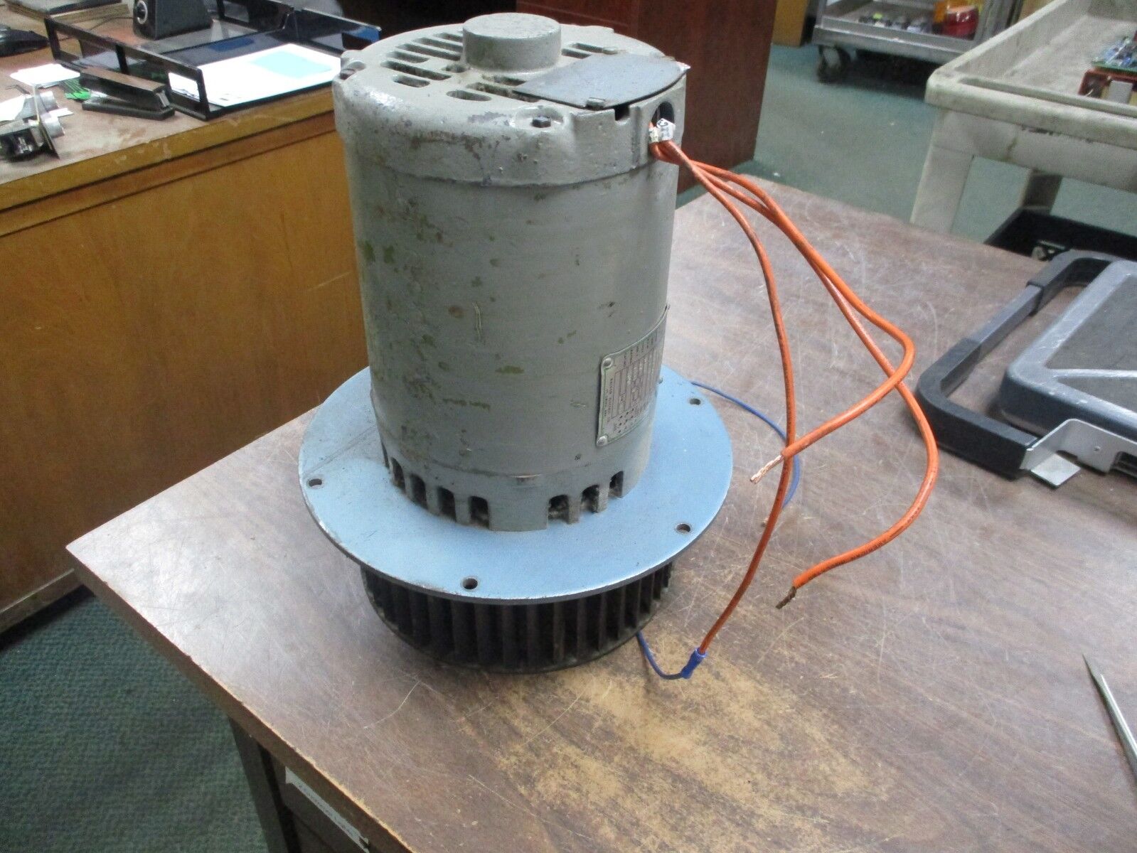 Baldor AC Motor 35K24-82 1.5HP 3500RPM FR:56C 230/460V 4.4/2.2A Used