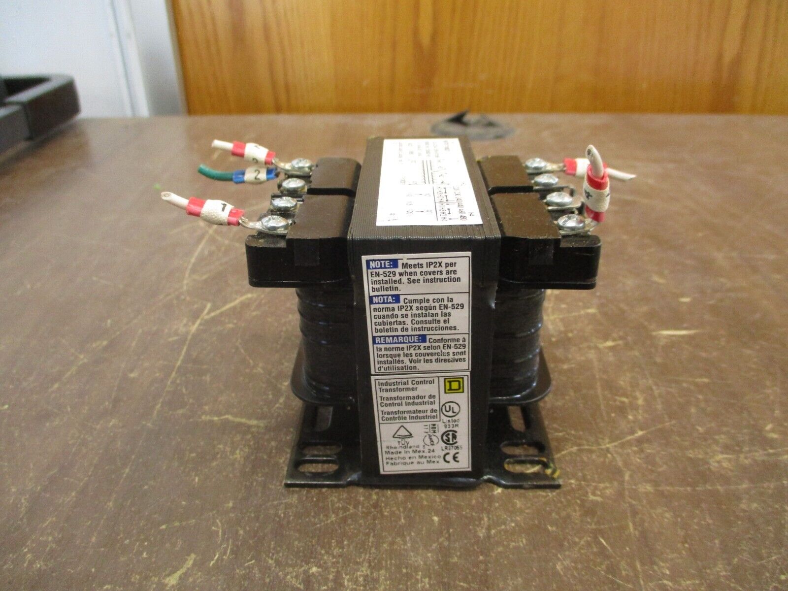 Square D Transformer 9070T100D1 100VA Pri: 240/480V Sec: 120V 50/60Hz Used