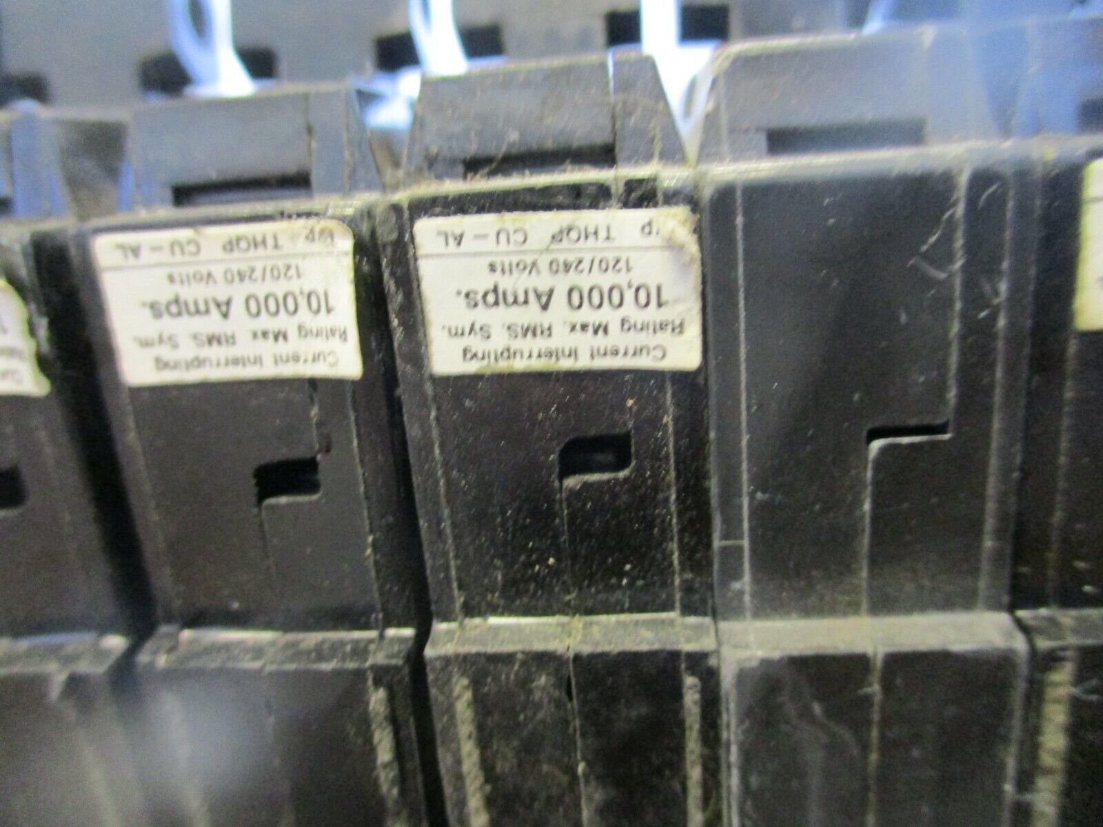 GE Circuit Breaker THQP120 20A 120V 1P Clip-On *Lot of 10* Used