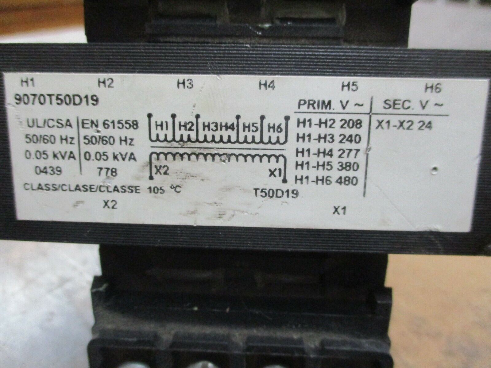 Square D Transformer 9070T50D19 0.05KVA Pri:208/240/277/380/480V Sec:24V 50/60Hz