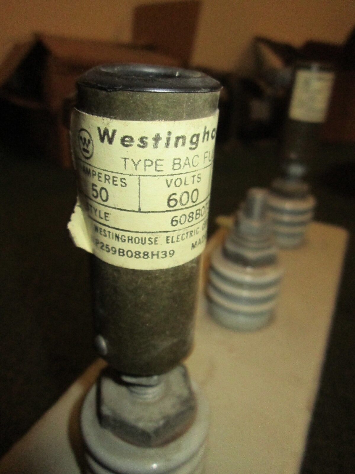 Westinghouse DYNA-VAC Capacitor 1N02480A01A 5KVAR 480V 60Hz 3Ph Used