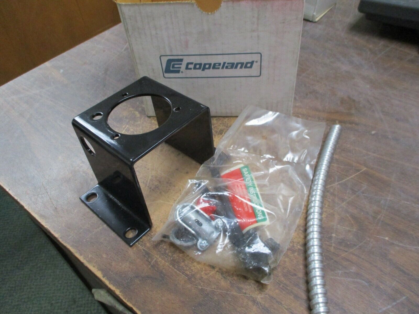 Copeland Fan Motor Bracket 998-0574-10 New Surplus