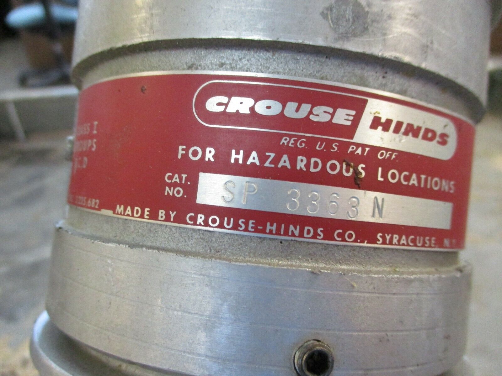 Crouse-Hinds, Plug, part#:SP 3363 N, 30A, 480V, 60Hz, 1ph, 2W, 3P, used