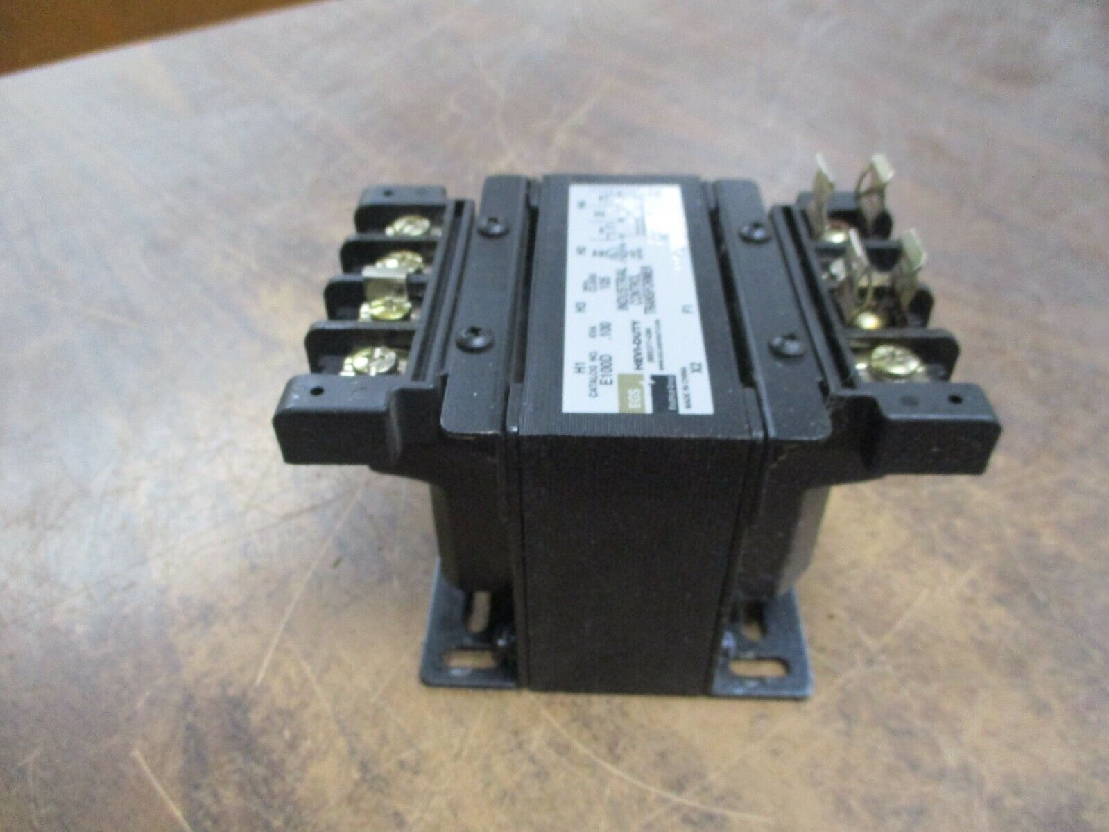 Hevi-Duty Control Transformer E100D 0.100kVA Pri: 240/480V Sec: 24V 60Hz Used