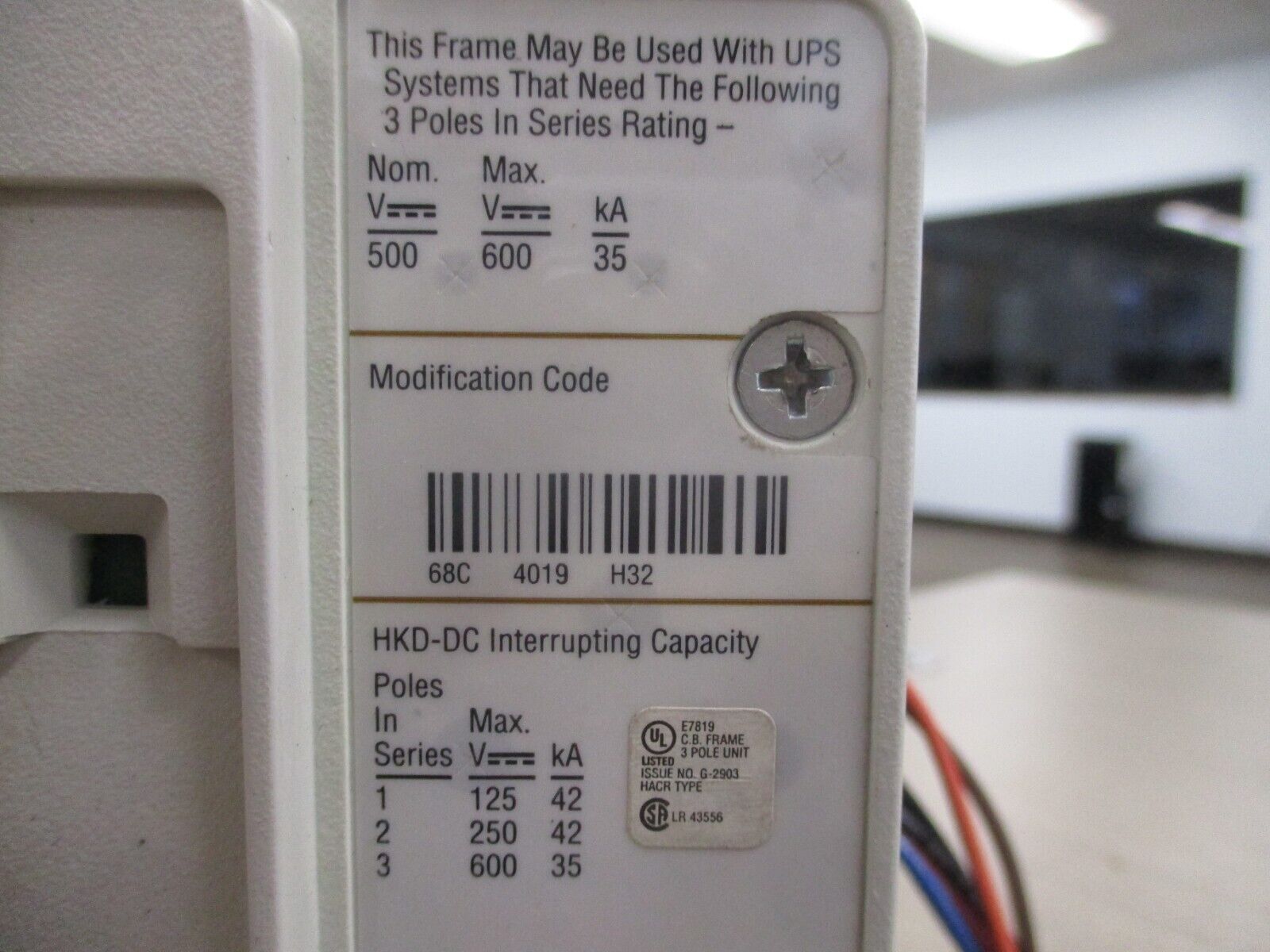 Eaton HKD-DC Circuit Breaker HKDDC 3300A 1301T100 1201 300A 600VDC 3P Used