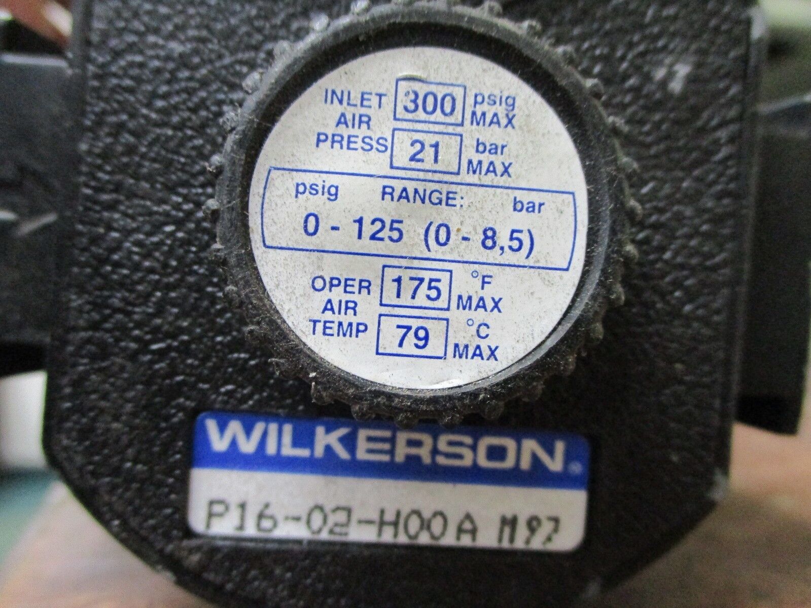 Wilkerson Pneumatic Regulator P16-02-H00A-M97 Range: 0-125 PSIG Used