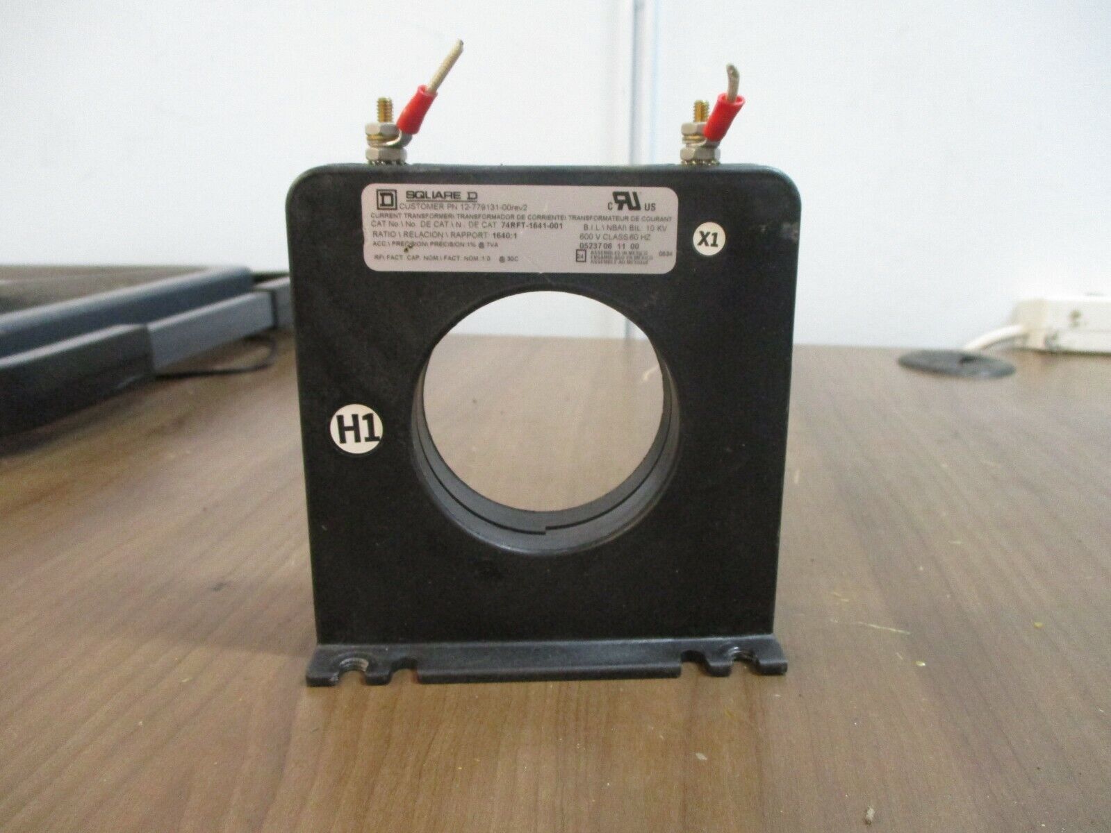 Square D Current Transformer 74RFT-1641-001 Ratio 1640:1A 600V 60Hz 10kV BIL