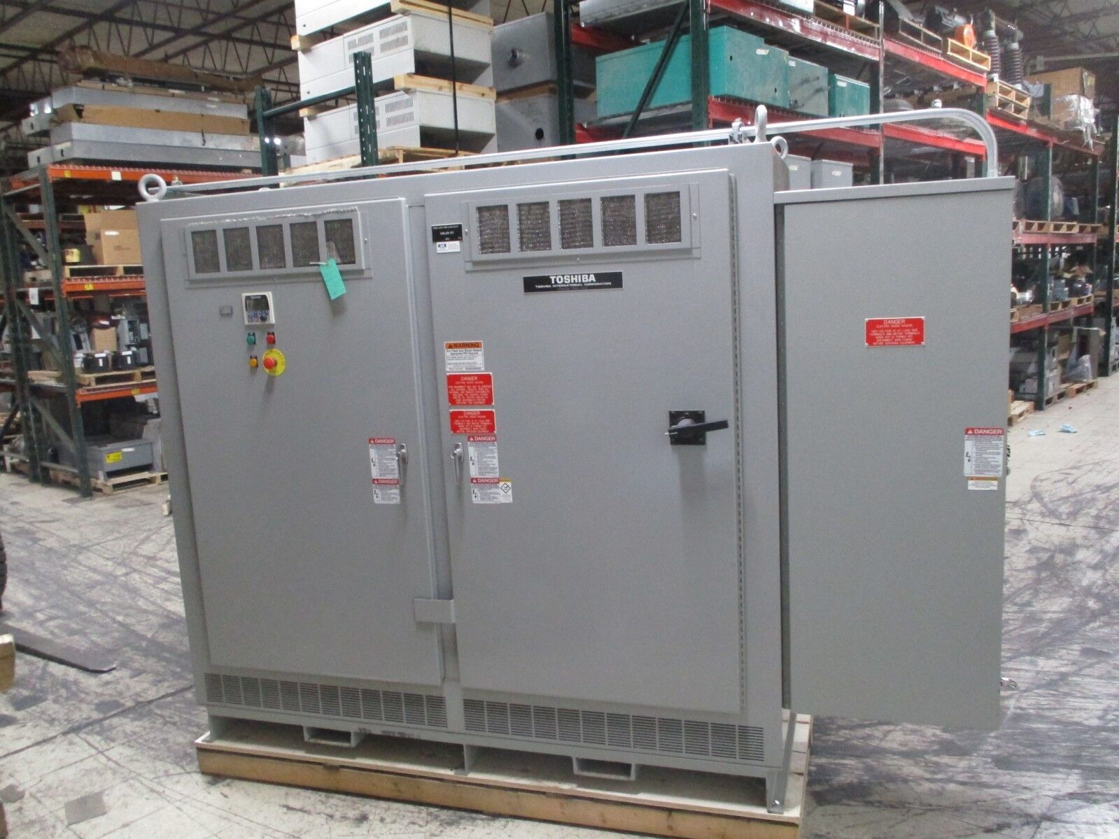 Carrier 1500 Ton VFD Drive HX7+C414LCB1ISM 1721 F1A 480V 1400KVA 3Ph MFD: 2011