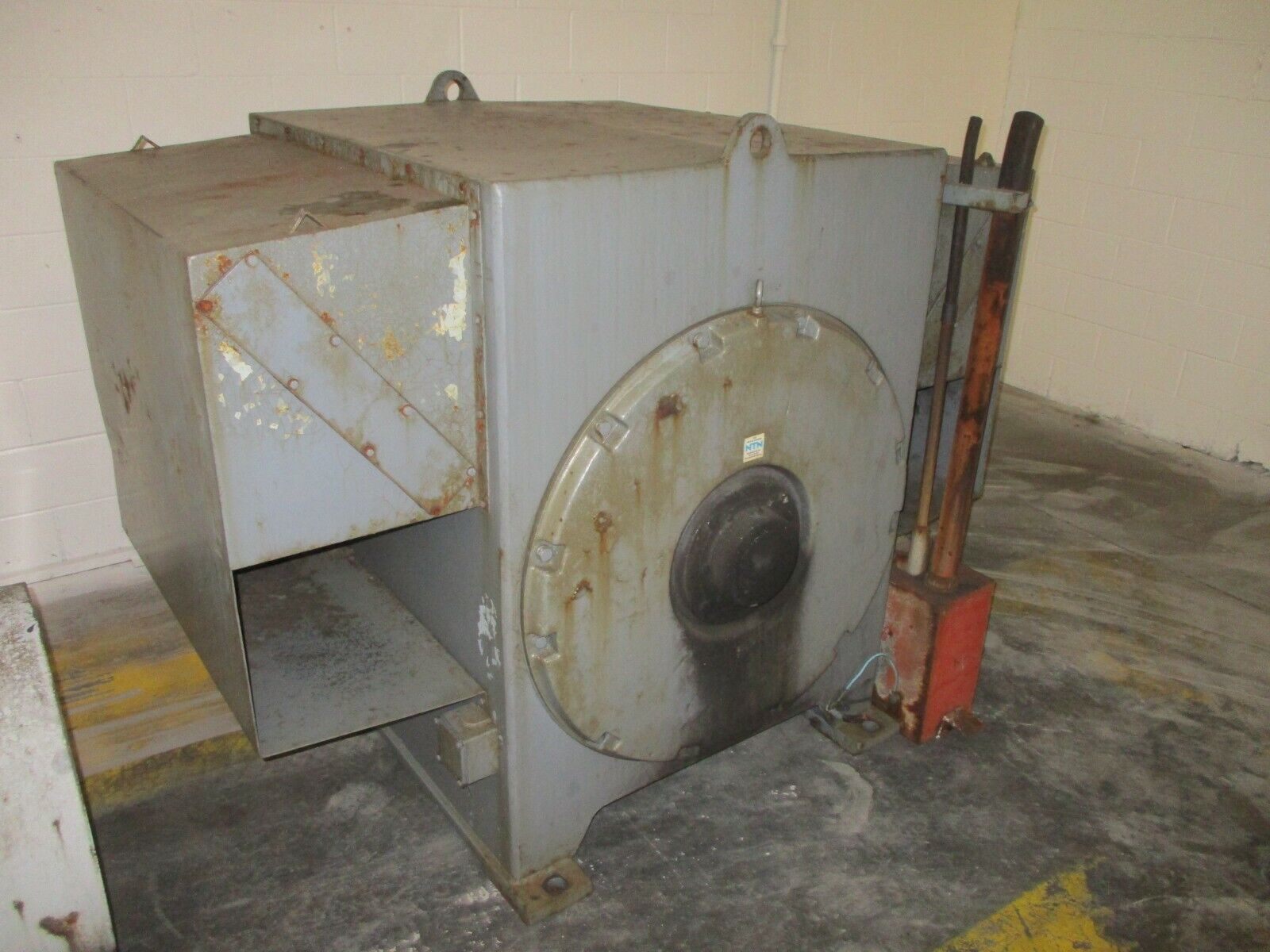 Allis-Chalmers AC Motor Mod. #: 116 1000HP 1800RPM FR:30JJS8 4160V 122A 3Ph Used