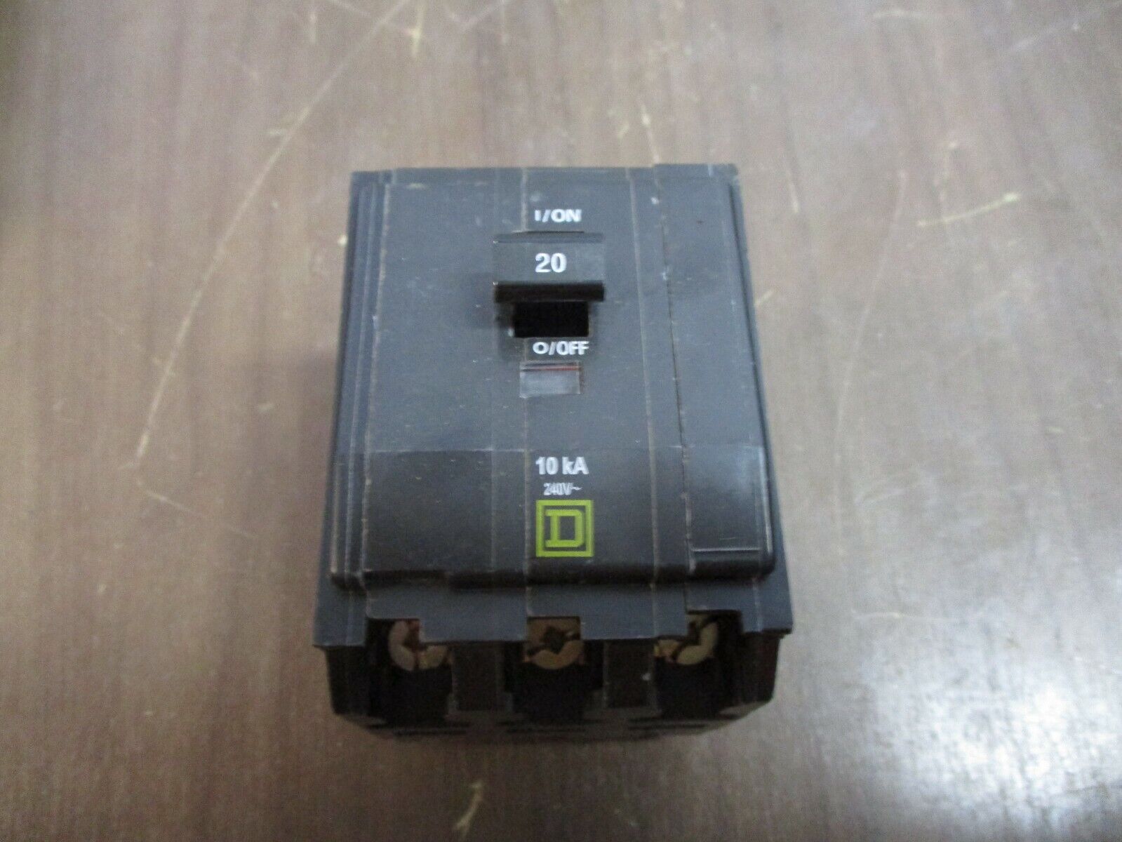 Square D Circuit Breaker QOB320 20A 240V 3P Used