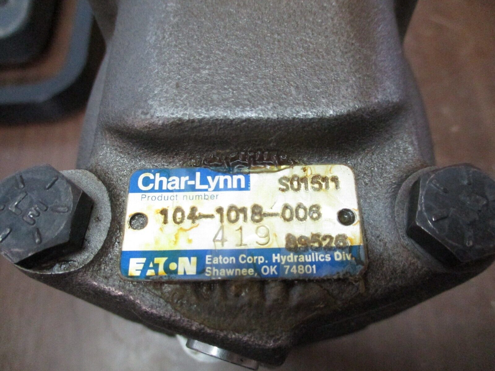 Eaton Char-Lynn Hydraulic Motor 104-1018-006 *Damaged Box* New Surplus