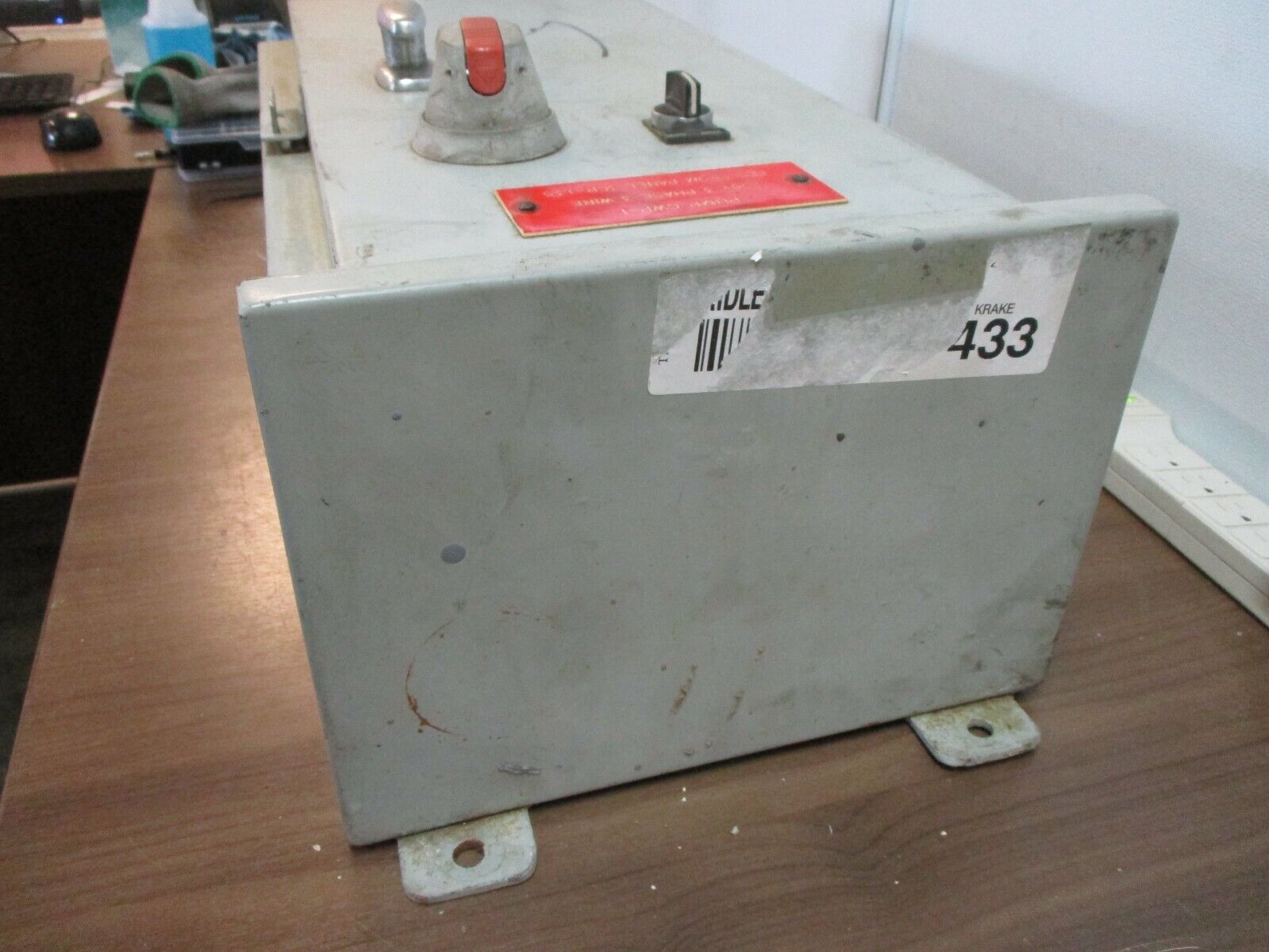 ABB 3R Breaker Combination A16-30-10 120V Coil Trip: 13-19A Used