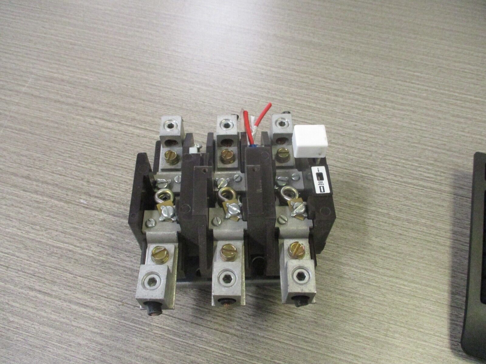 Cutler-Hammer Overlaod Relay C300EN3 Ser. A2 3P 600 V Used.