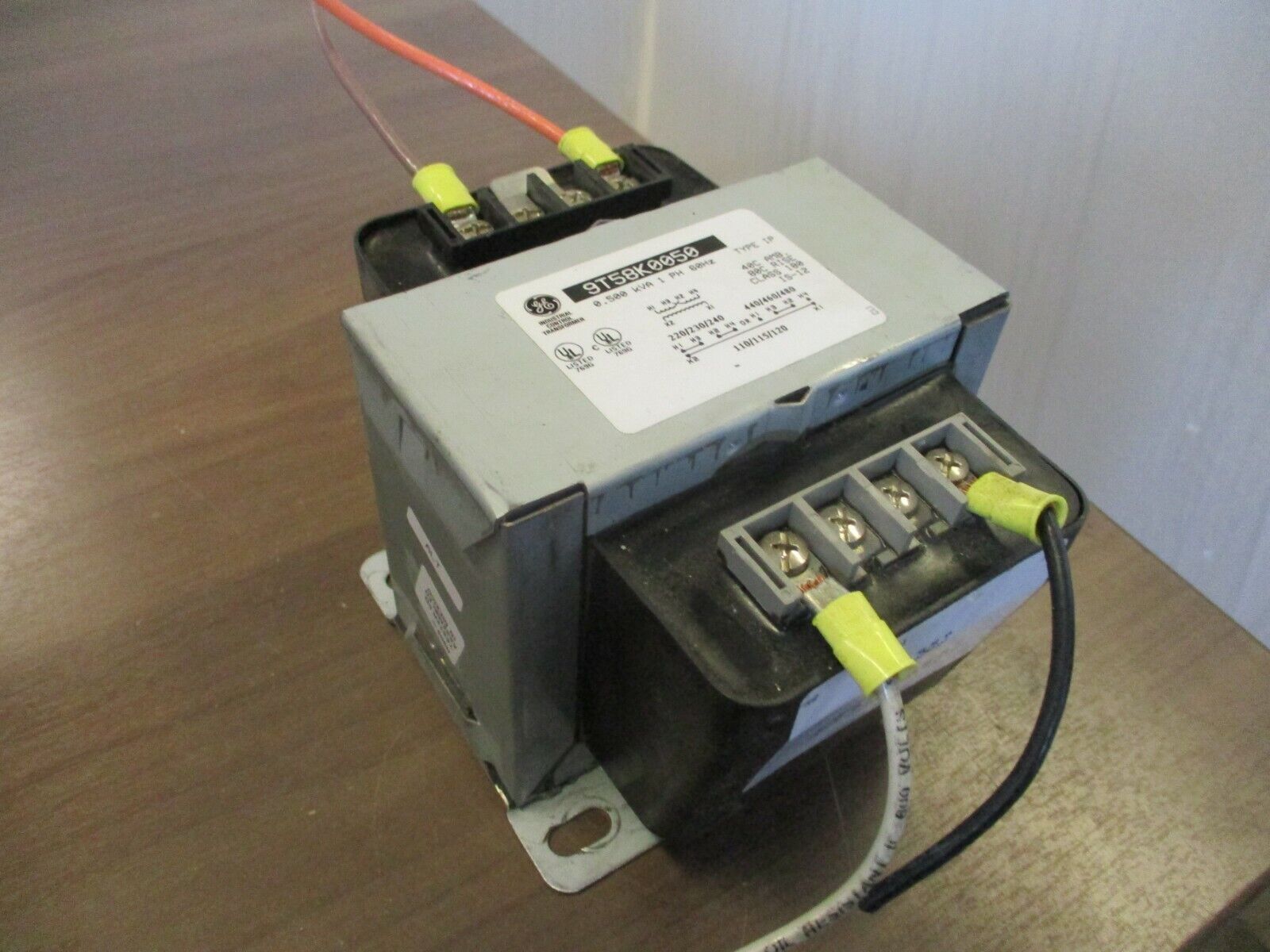 GE Control Transformer 9T58K0050 0.500kVA Pri: 240/480V Sec: 120V 1Ph 60Hz Used