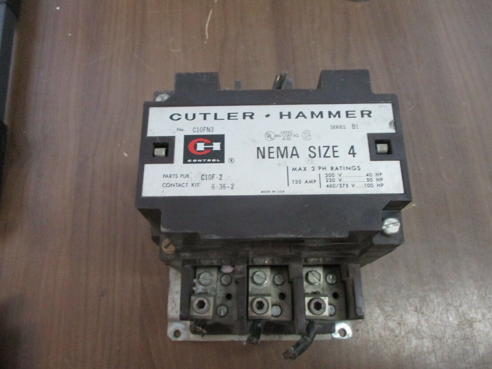 CutlerHammer Size 4 Contactor C10FN3 120V Coil 135A 200575V Used