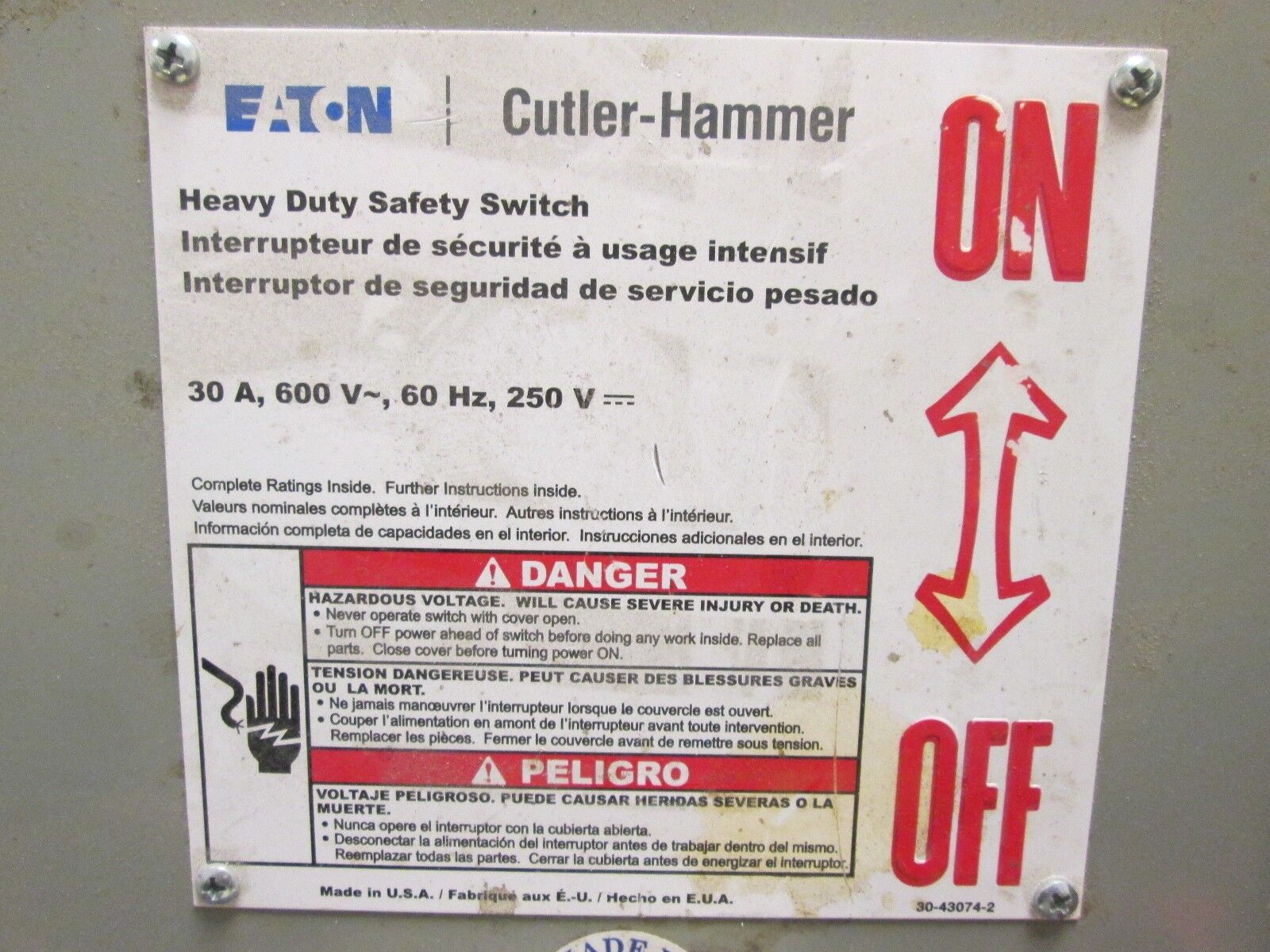 Cutler-Hammer Fusible Safety Switch DH361FGK 30A 600V 3Ph Used