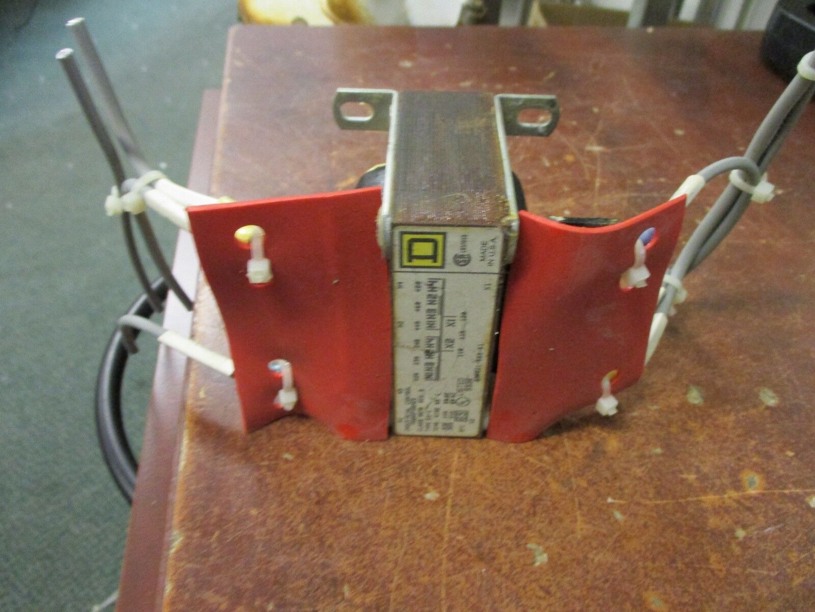 Square D Control Transformer 9070 E0-1 0.050k VA Pri: 240/480V Sec: 120V Used