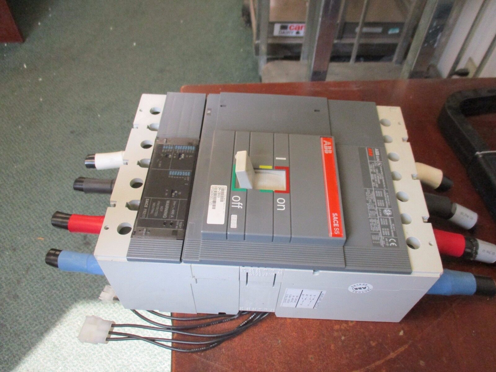 ABB SACE S5N Circuit Breaker w/Aux Switch & Shunt Trip PR211 400A 600V 4P Used