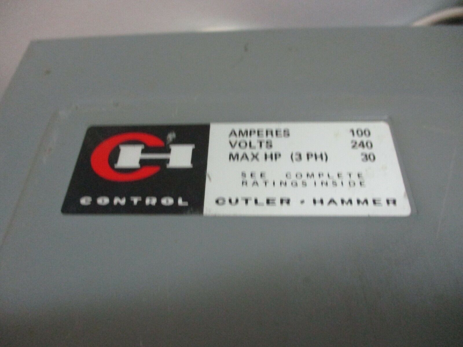 Cutler-Hammer Fusible Safety Switch/Disconnect DG323NGB 100A 240V Used