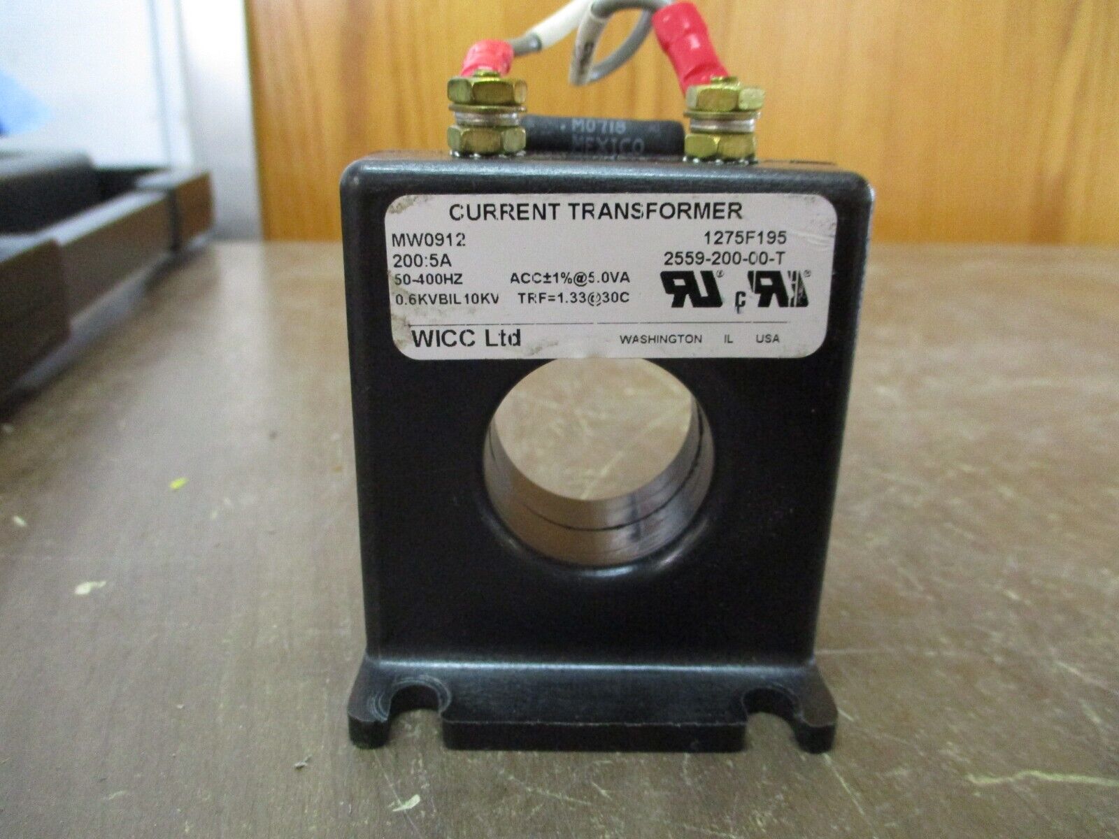 WICC Current Transformer MW0912 Ratio 200:5A 600V 50-400Hz 10kV BIL Used