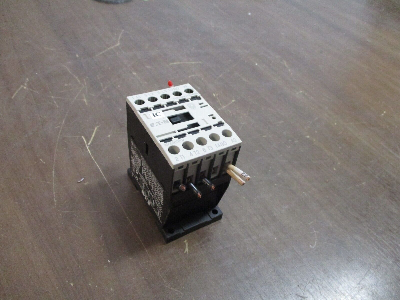 Eaton Contactor XTCE007B10 120V Coil 20A 600V Used