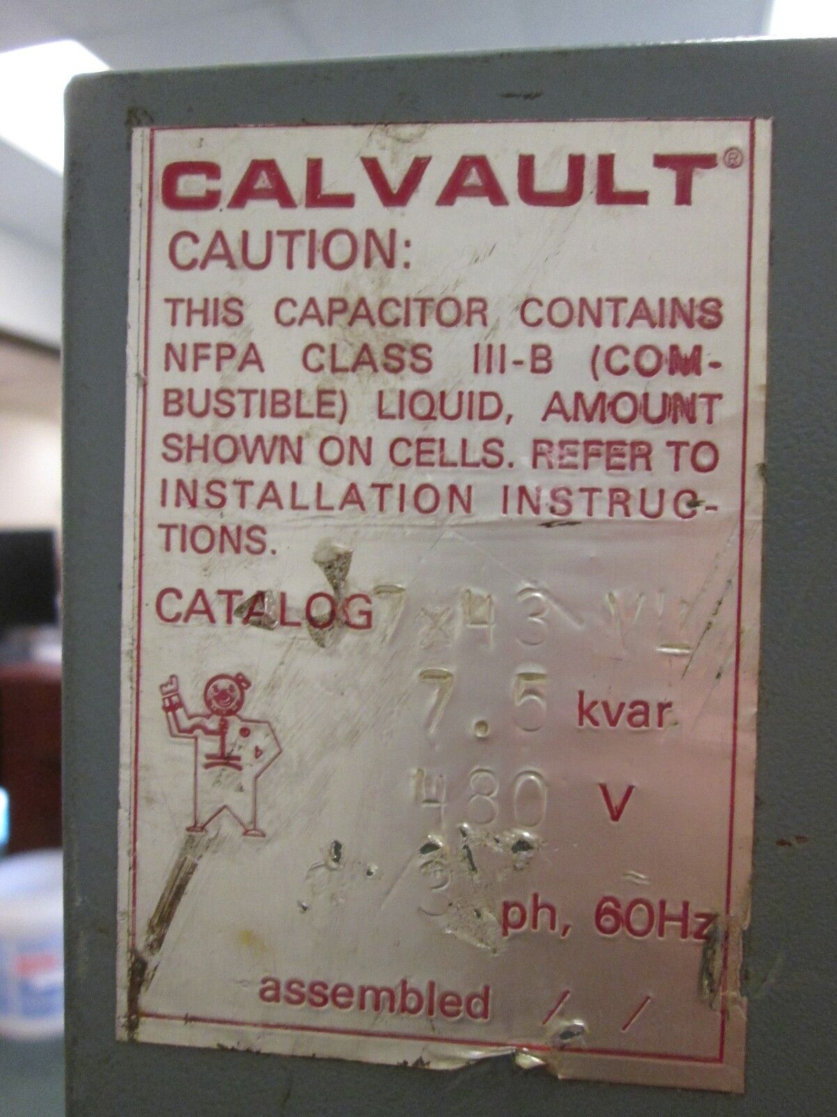 Calvault Calmount Capacitor 7x43 VL 7.5KVAR 480V 3ph 60Hz Used