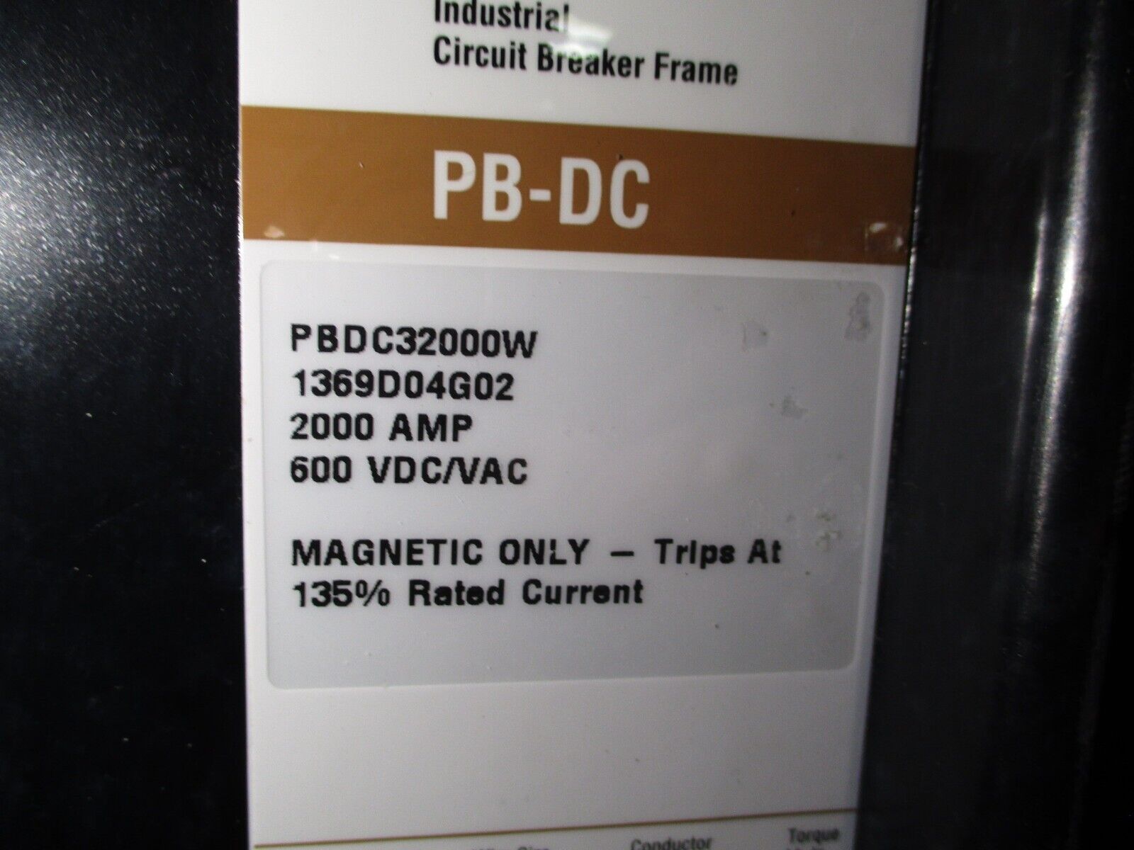 Cutler-Hammer Enclosed DC Circuit Breaker PBDC32000W 2000A 600VDC Used