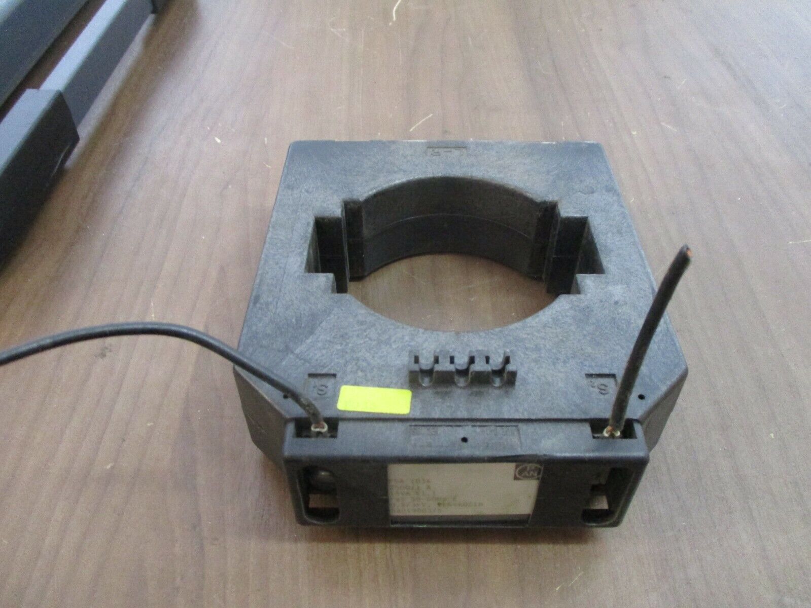 Efen Current Transformer PSA 1034 Ratio 2500:1A 15VA 50-60Hz, Used