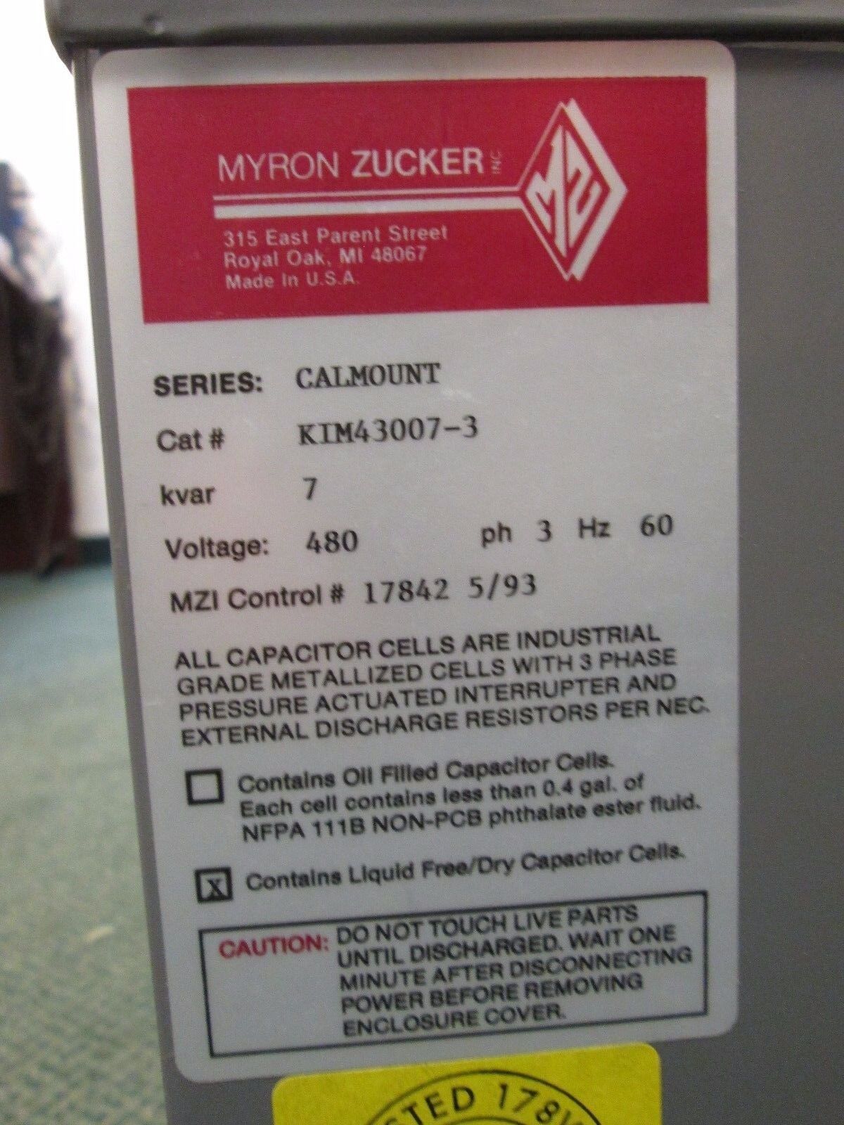 Myron Zucker Calmount Capacitor KIM43007-3 7 KVAR 480V 3Ph New Surplus