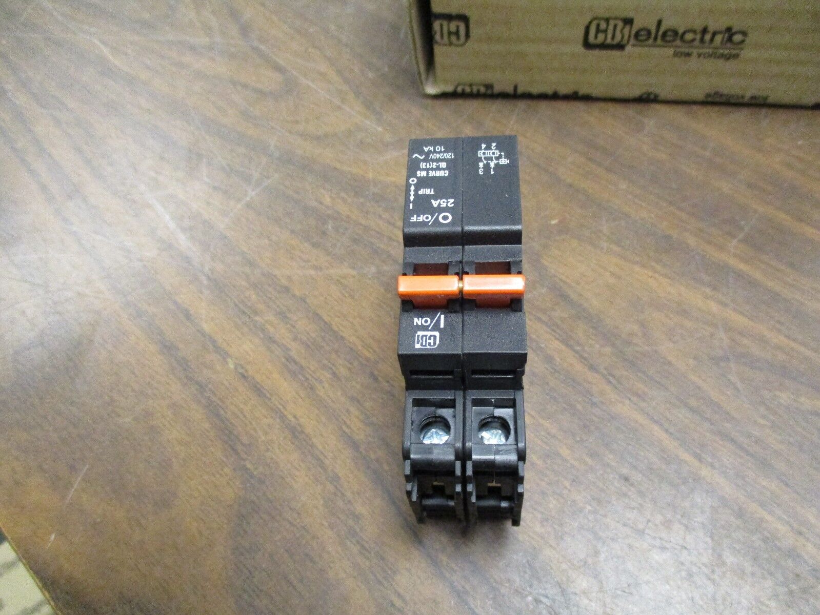 Circuit Breaker Industries Miniature Circuit Breaker QL29MS25 25A *Box of 6*