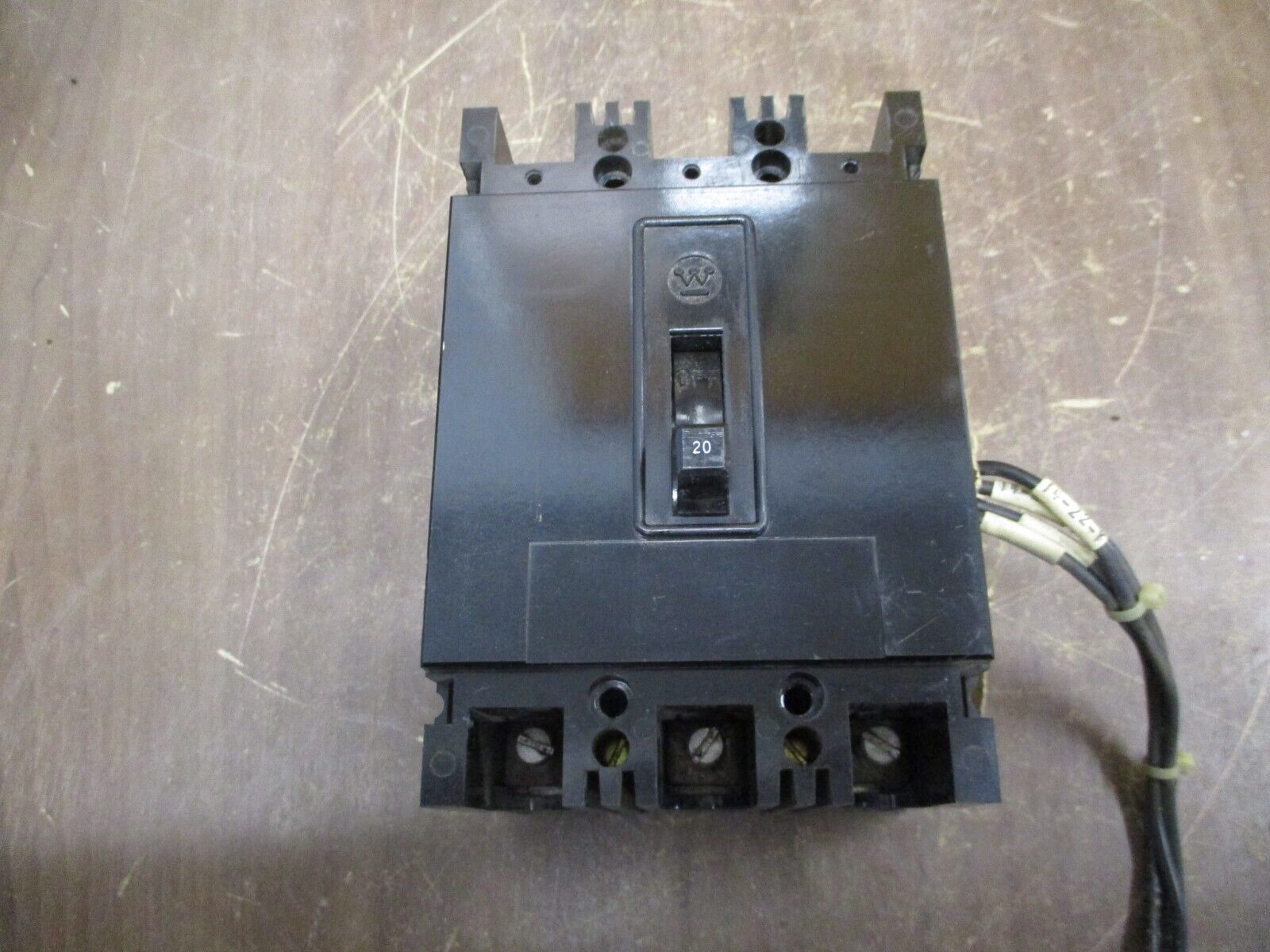 Westinghouse AB De-ion Circuit Breaker 52-E-4303 20A 600V 3P w/ Aux Switch Used