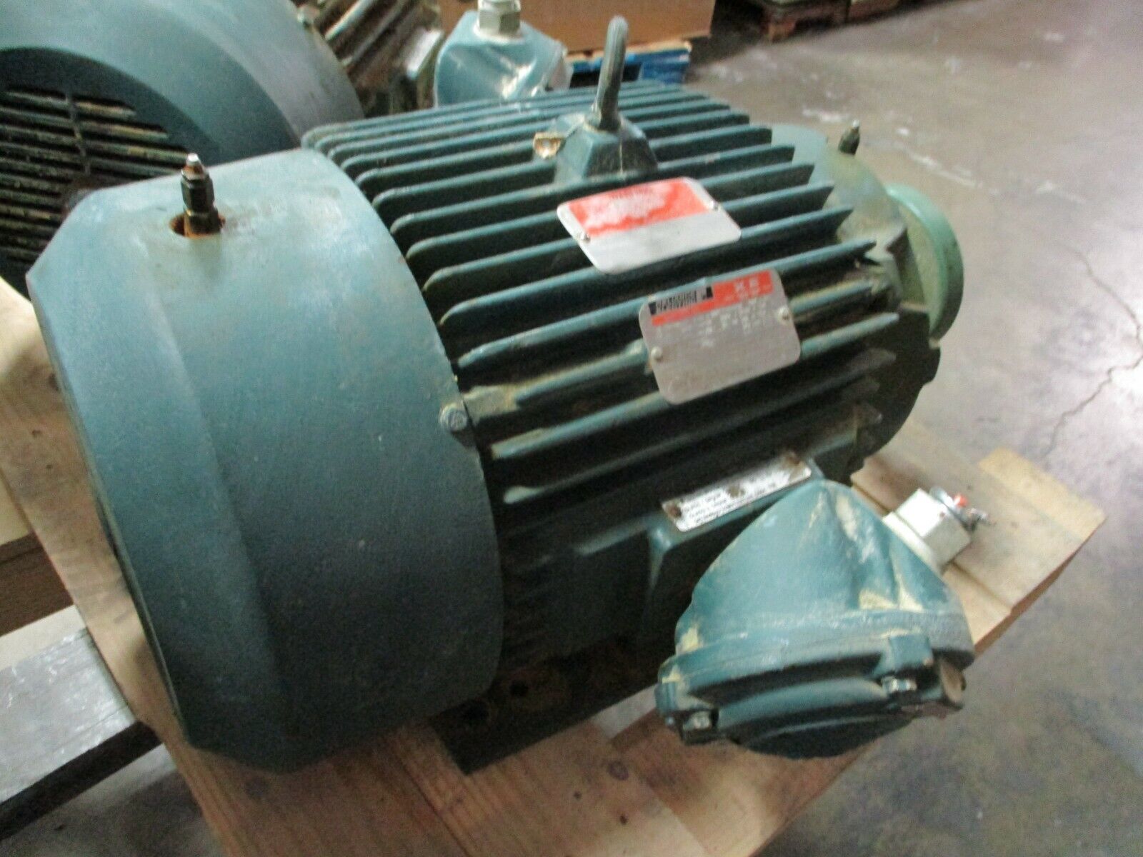 Reliance Duty Master XE Hazardous Location AC Motor P28G0520K 25HP 1800RPM Used