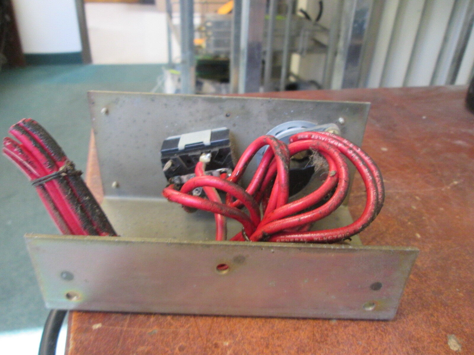 GE Ground Fault Test Panel GEH-3083 Used