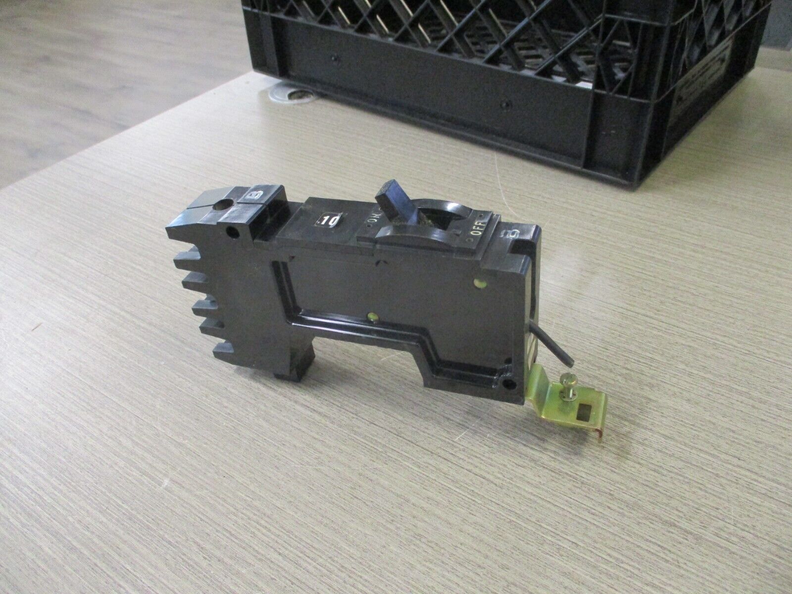 Square D I-Line Circuit Breaker FY-14020-B 20A 277V 1P Used.