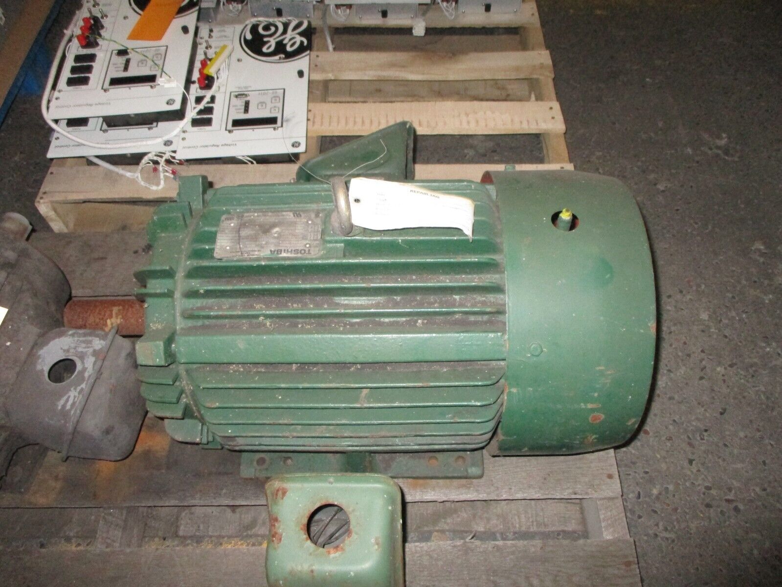 Toshiba Induction Motor B0206FLF3UMH02 20HP 230/460V 50/25A 1200RPM 6P 60Hz Used