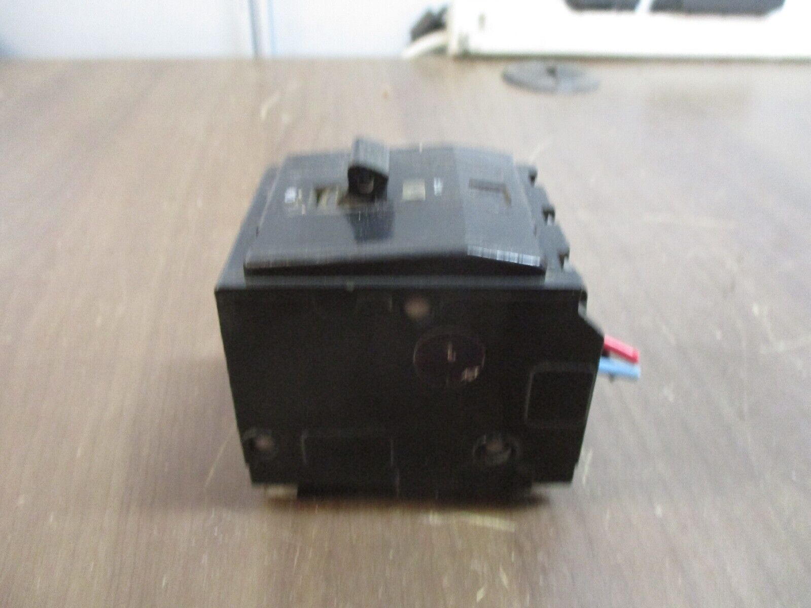 Square D Clip-On Circuit Breaker QO320 20A 240V 3P Used