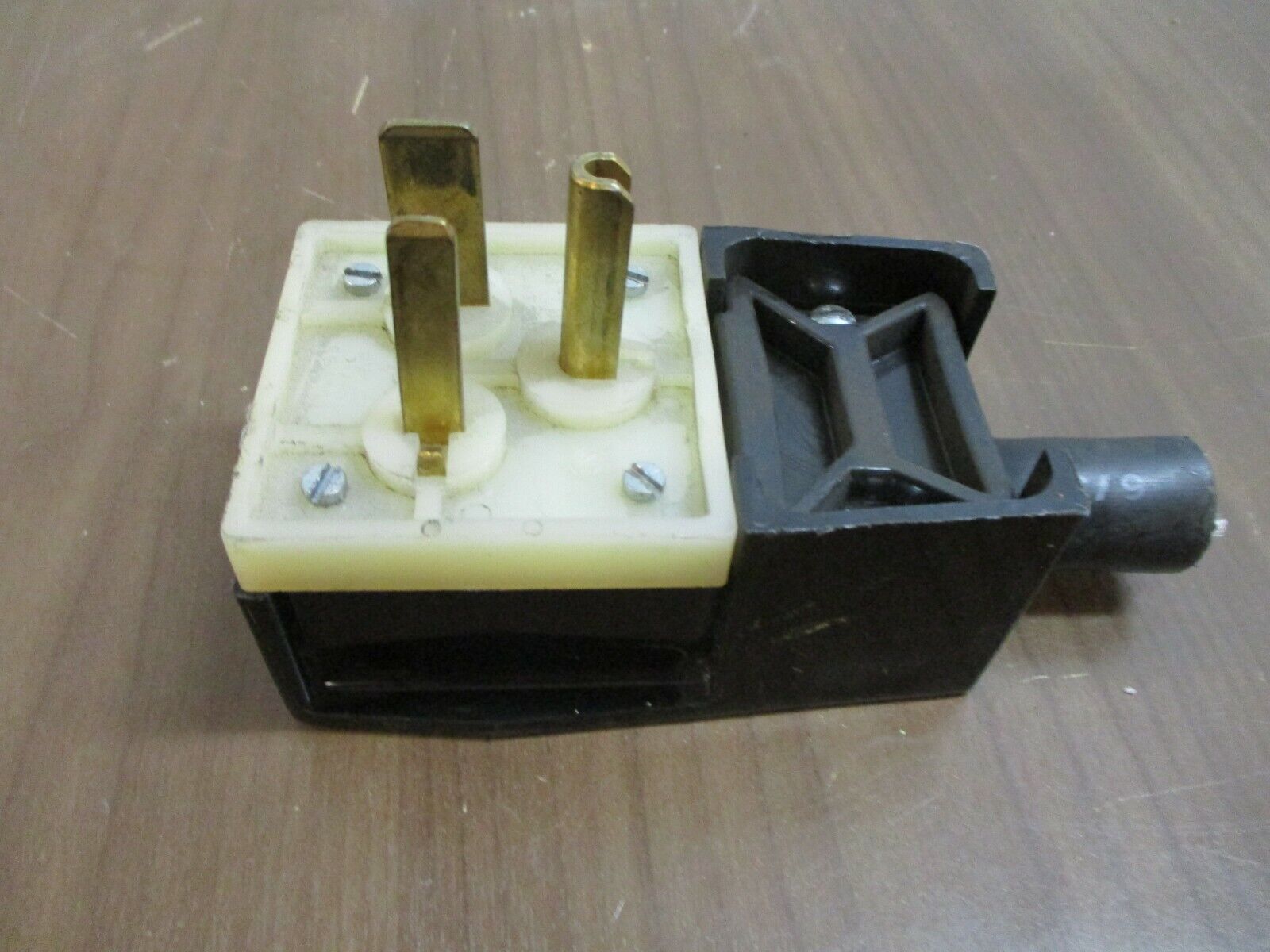 Hubbell Nema 5-50P Plug 50A 125V Used