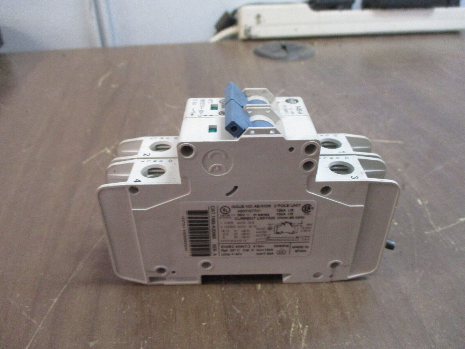 Allen-Bradley Circuit Breaker 1489-A2D080 8A 480Y/277V 2P Used