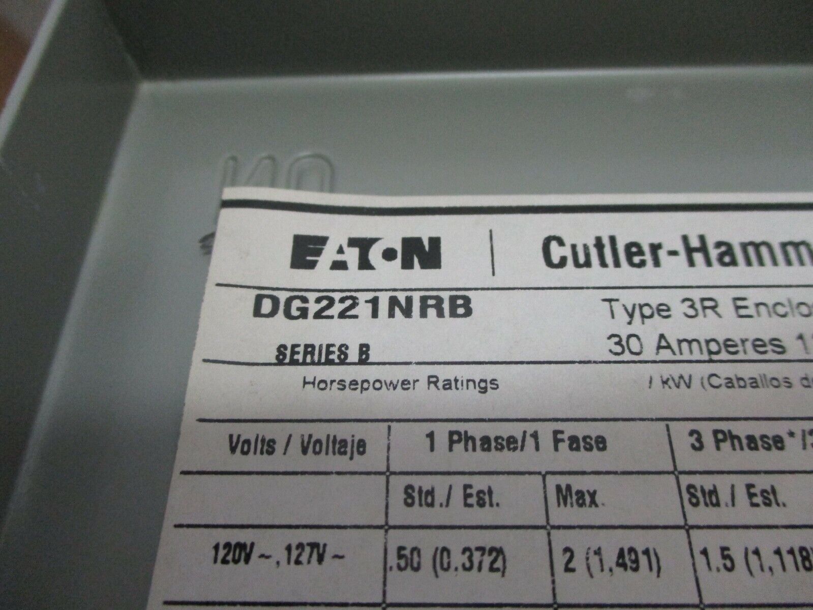 Eaton / Cutler-Hammer Type 3R Fusible Safety Switch / Disconnect DG221NRB 30A 3W