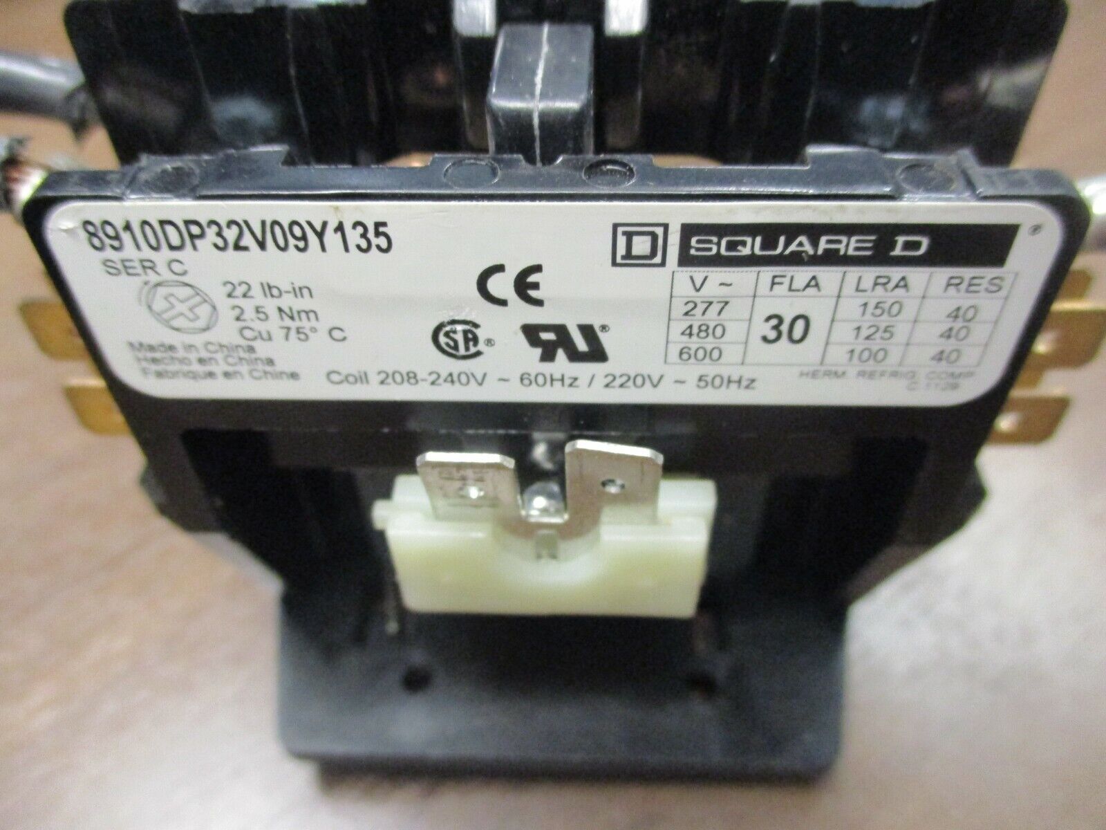 Square D Contactor 8910DP32V09Y135 Ser. C 208-240V Coil 30A 600V Used